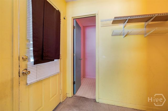 26 Albion Street, Savannah, GA 31408