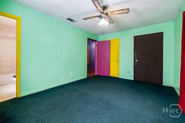 26 Albion Street, Savannah, GA 31408