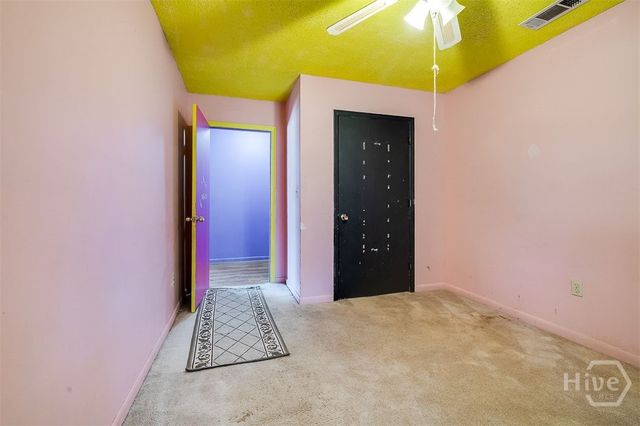 26 Albion Street, Savannah, GA 31408