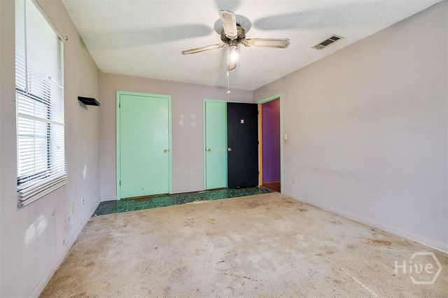 26 Albion Street, Savannah, GA 31408