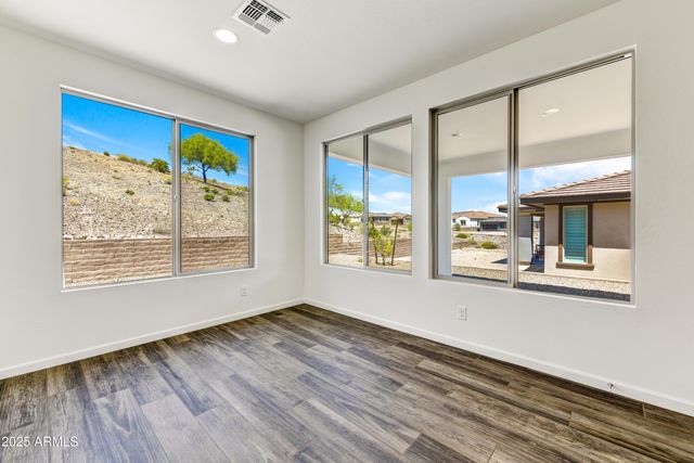 4052 FENCE POST Way, Wickenburg, AZ 85390