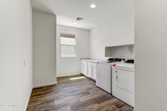 4052 FENCE POST Way, Wickenburg, AZ 85390