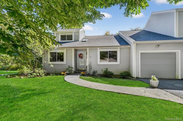 103 Norfolk Court, Yorktown Heights, NY 10598