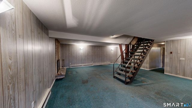 245 Chestnut Hill Avenue, Waterbury, CT 06704