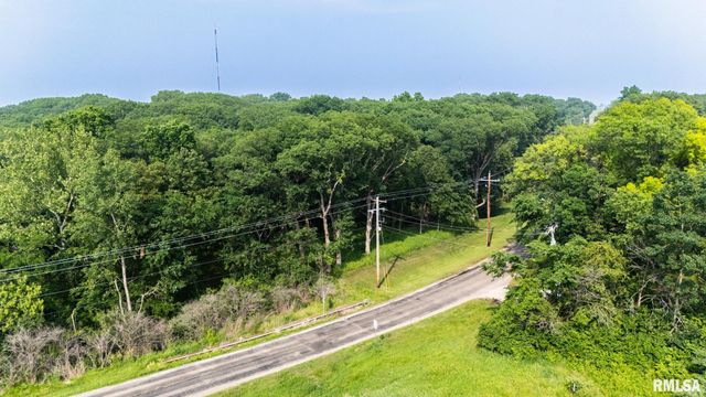 3041 ZION OAKS Road, Pekin, IL 61554