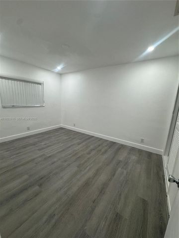 1633 NW 8th Ave 1, Fort Lauderdale, FL 33311