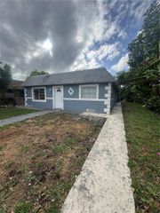 1633 NW 8th Ave 1, Fort Lauderdale, FL 33311