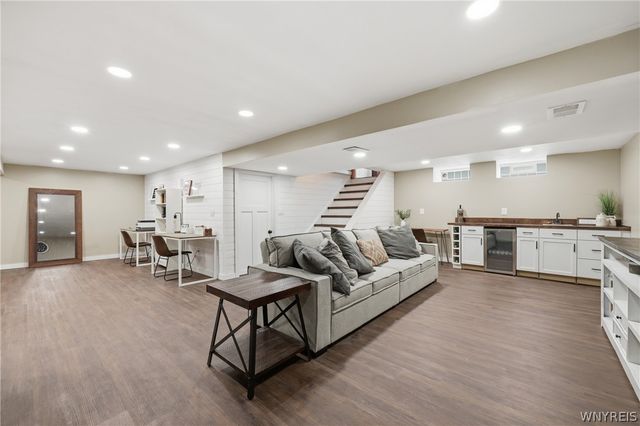 310 Walton Drive, Amherst, NY 14226
