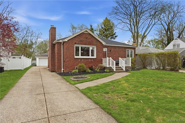 310 Walton Drive, Amherst, NY 14226