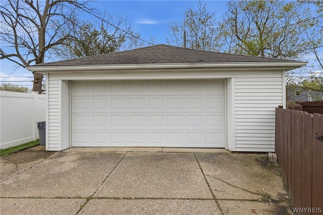 310 Walton Drive, Amherst, NY 14226