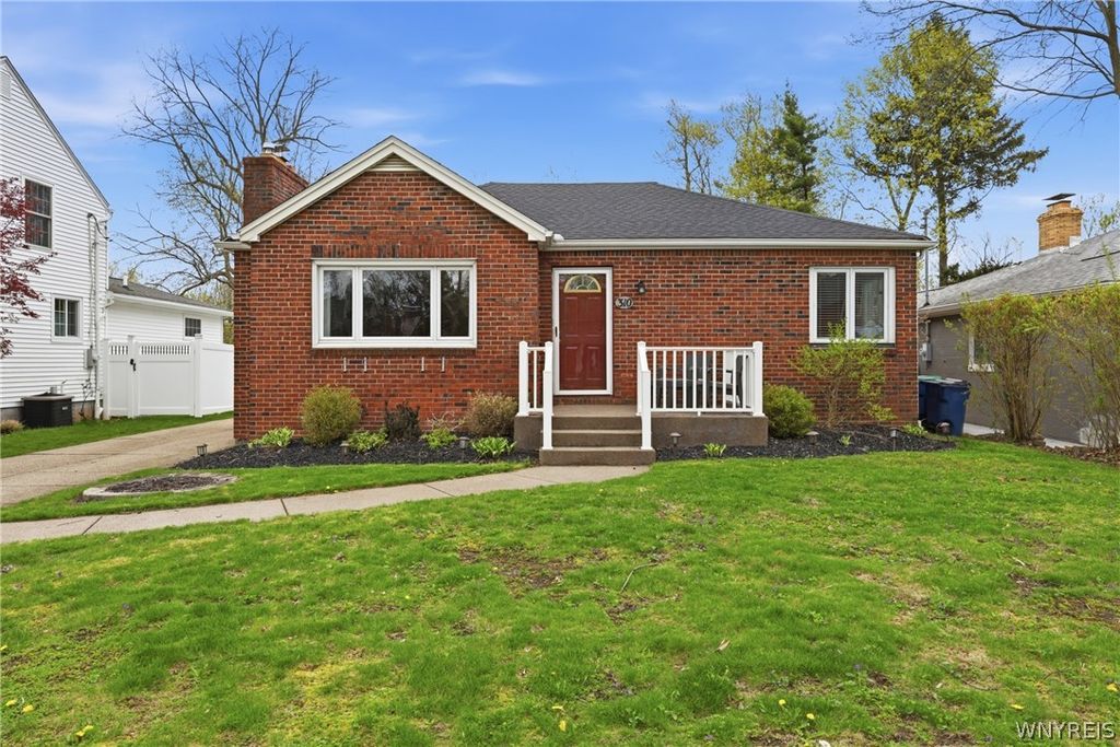 310 Walton Drive, Amherst, NY 14226