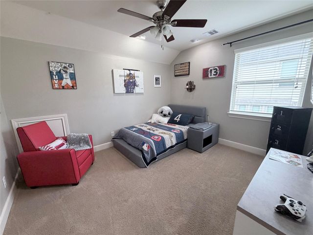 2038 Graystone Hills Drive, Conroe, TX 77304