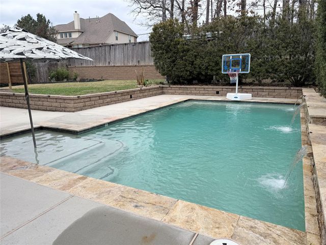 2038 Graystone Hills Drive, Conroe, TX 77304