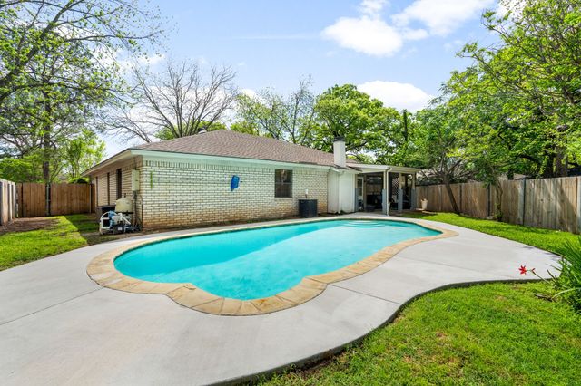 4011 Sumac Court, Arlington, TX 76017