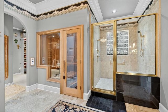 4811 Ocean Dr, Corpus Christi, TX 78412