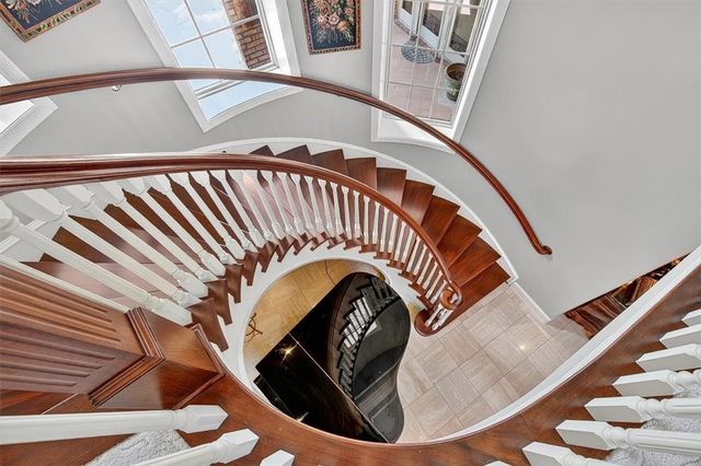 4811 Ocean Dr, Corpus Christi, TX 78412