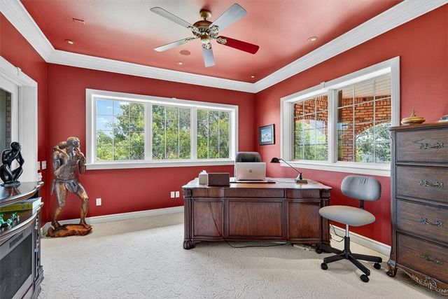 4811 Ocean Dr, Corpus Christi, TX 78412