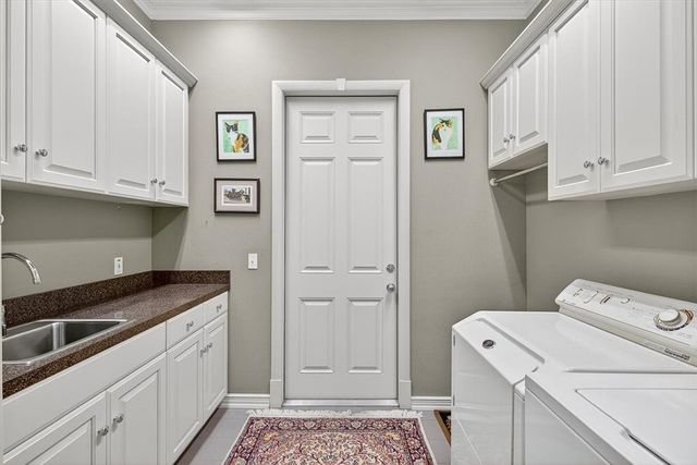 4811 Ocean Dr, Corpus Christi, TX 78412