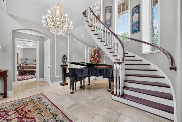 4811 Ocean Dr, Corpus Christi, TX 78412