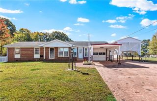 930 Rock Spring Drive, Winston-salem, NC 27105