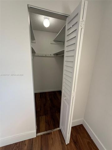 5817 Blueberry Ct 92, Lauderhill, FL 33313