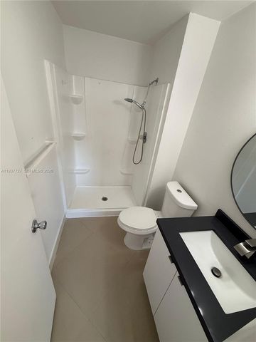 5817 Blueberry Ct 92, Lauderhill, FL 33313