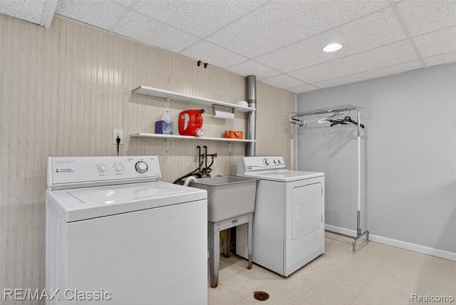 1460 Trailwood Path, Bloomfield Hills, MI 48301