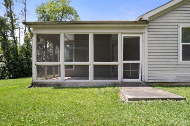 1182 McGuffey Lane, Union Twp, OH 45103