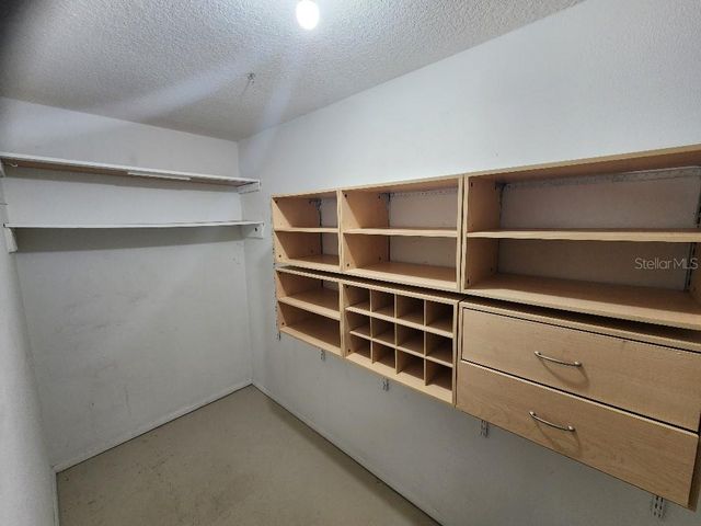 798 E 11TH AVENUE, New Smyrna Beach, FL 32169