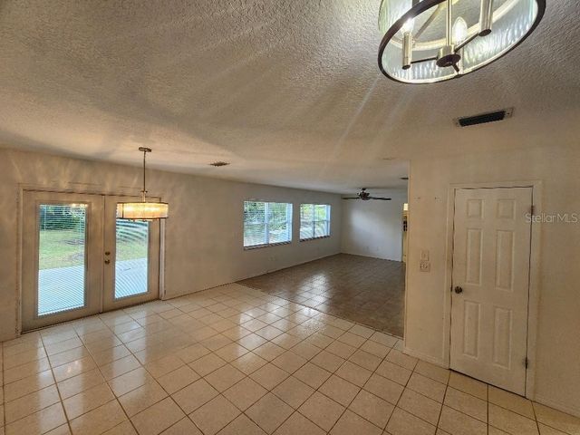 798 E 11TH AVENUE, New Smyrna Beach, FL 32169