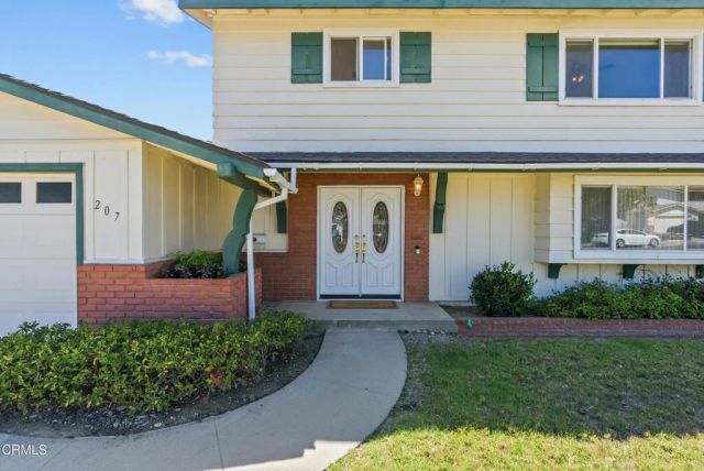 207 Gorrion Avenue, Ventura, CA 93004