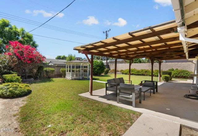 207 Gorrion Avenue, Ventura, CA 93004