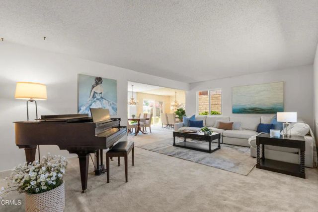 207 Gorrion Avenue, Ventura, CA 93004