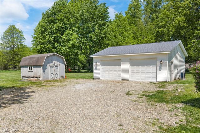 2443 Alliance Road, Deerfield, OH 44411