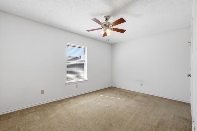 505 Cherry Ann Drive, Euless, TX 76039