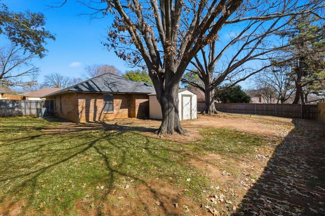 505 Cherry Ann Drive, Euless, TX 76039