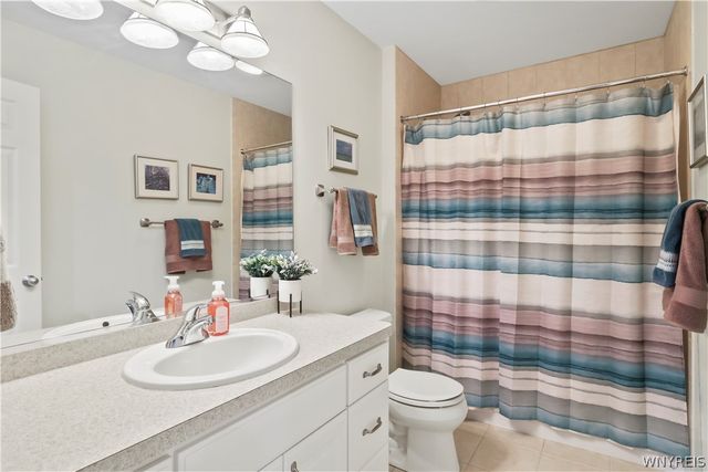 102 Covent Garden Lane, Amherst, NY 14221