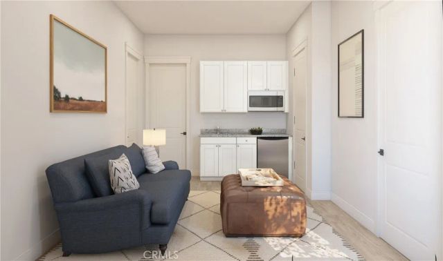 7158 Dohney Court, Hesperia, CA 92345