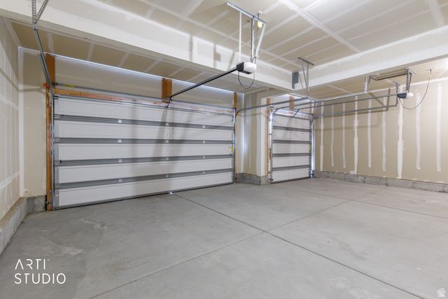 4662 W 1100 S, West Point, UT 84015