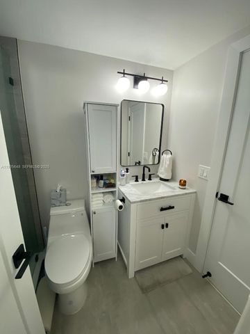 7703 Camino Real A-207, Miami, FL 33143