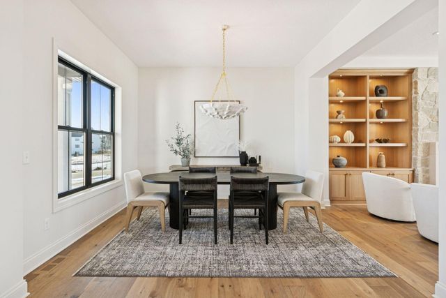 4715 Comstock Lane N, Plymouth, MN 55446