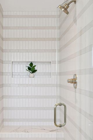 4715 Comstock Lane N, Plymouth, MN 55446