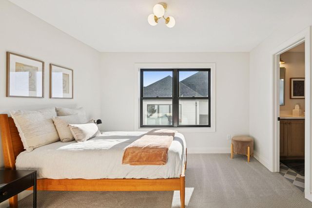 4715 Comstock Lane N, Plymouth, MN 55446