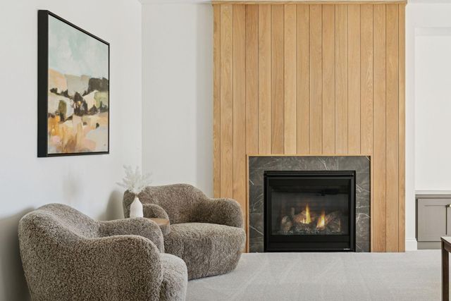 4715 Comstock Lane N, Plymouth, MN 55446