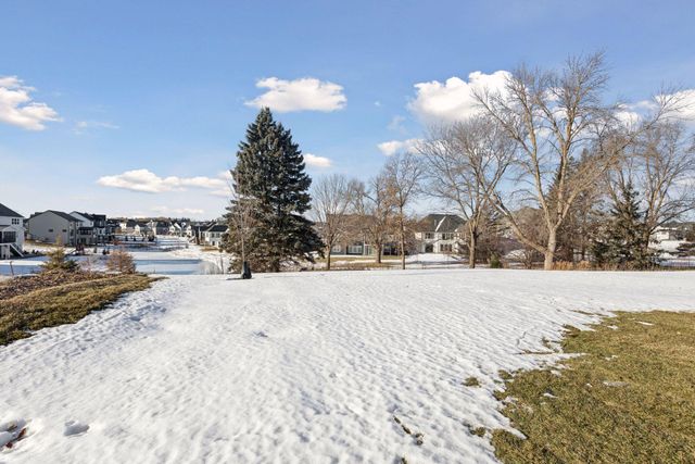 4715 Comstock Lane N, Plymouth, MN 55446