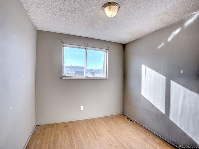 536 Gladiola St, Golden, CO 80401