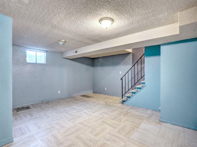 536 Gladiola St, Golden, CO 80401