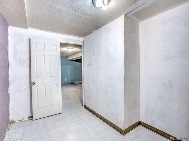 536 Gladiola St, Golden, CO 80401