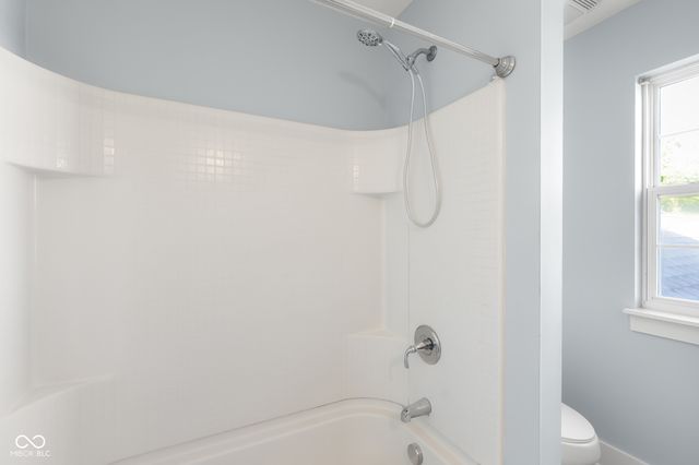 9598 W 300 S, Columbus, IN 47201