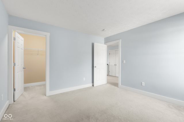9598 W 300 S, Columbus, IN 47201